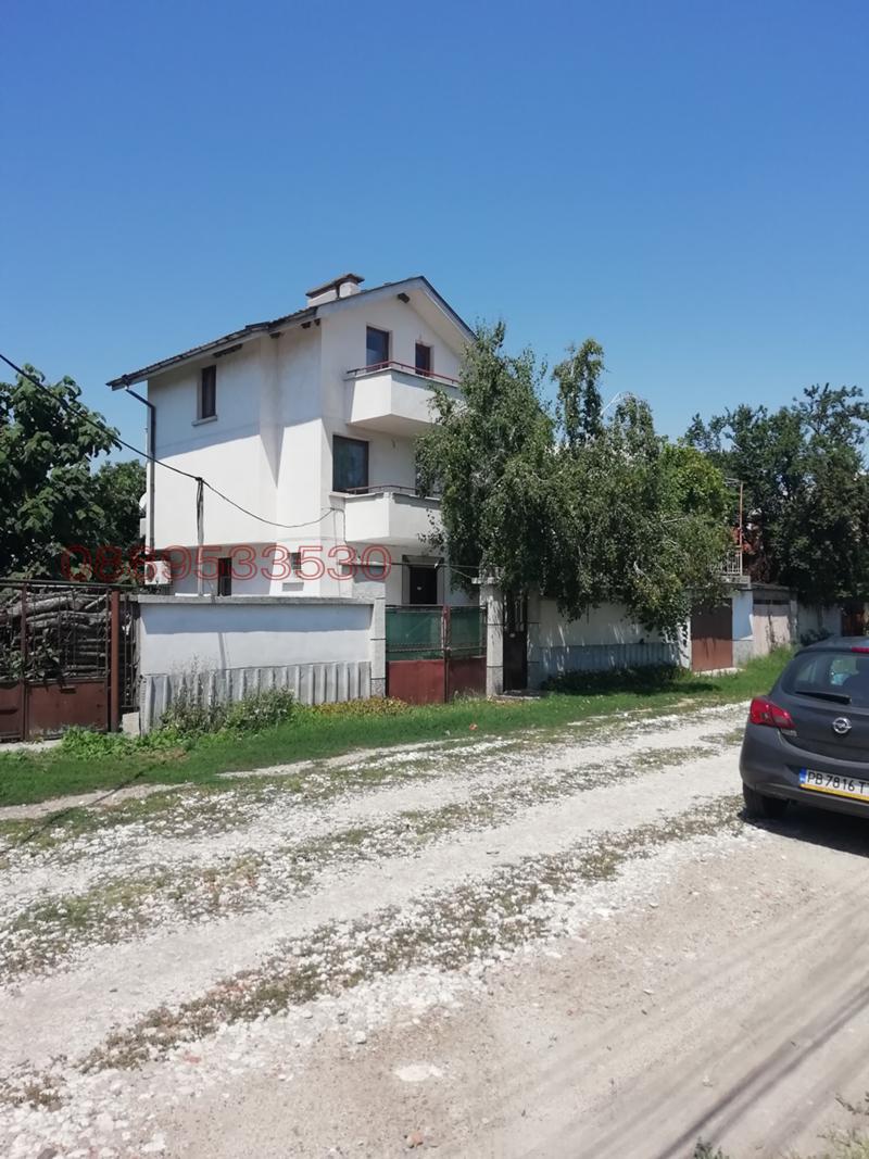 Продава КЪЩА