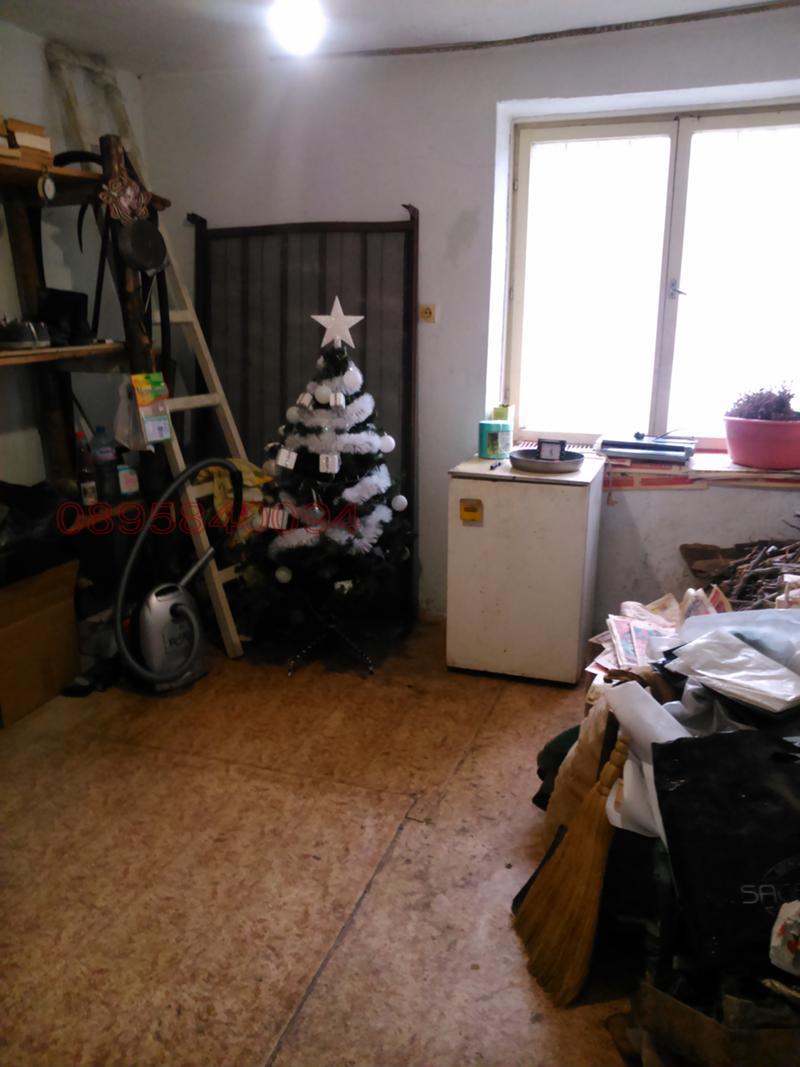 Продава КЪЩА