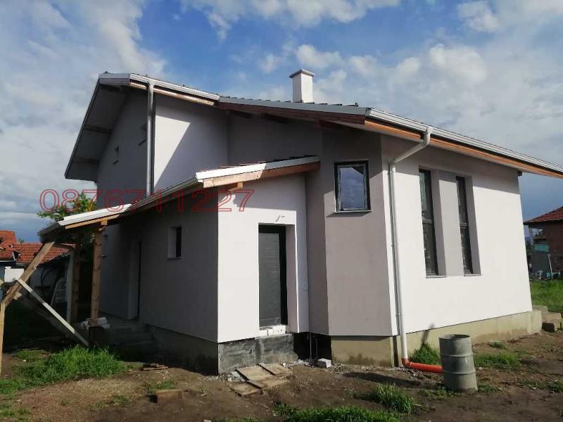 Продава КЪЩА