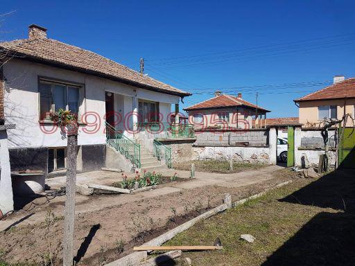 Продава КЪЩА