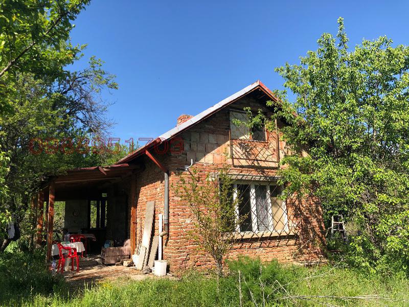 Продава ВИЛА